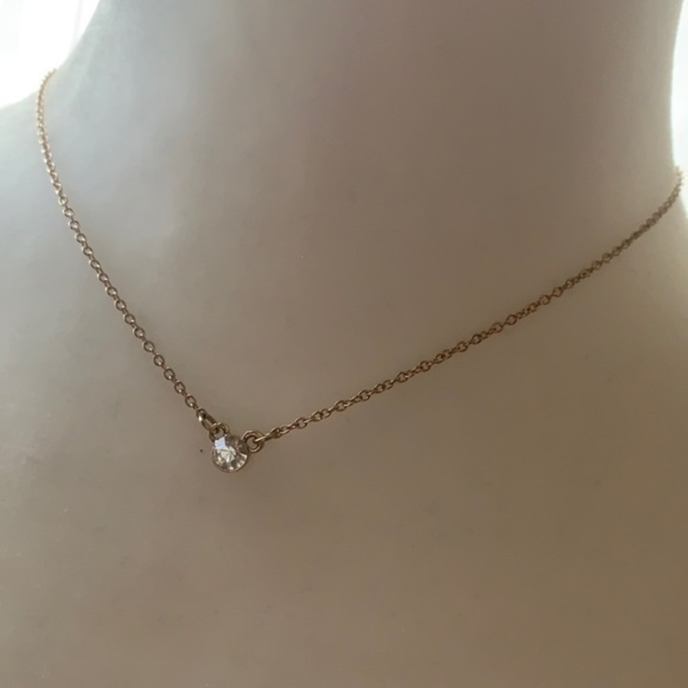 Icing, Necklace